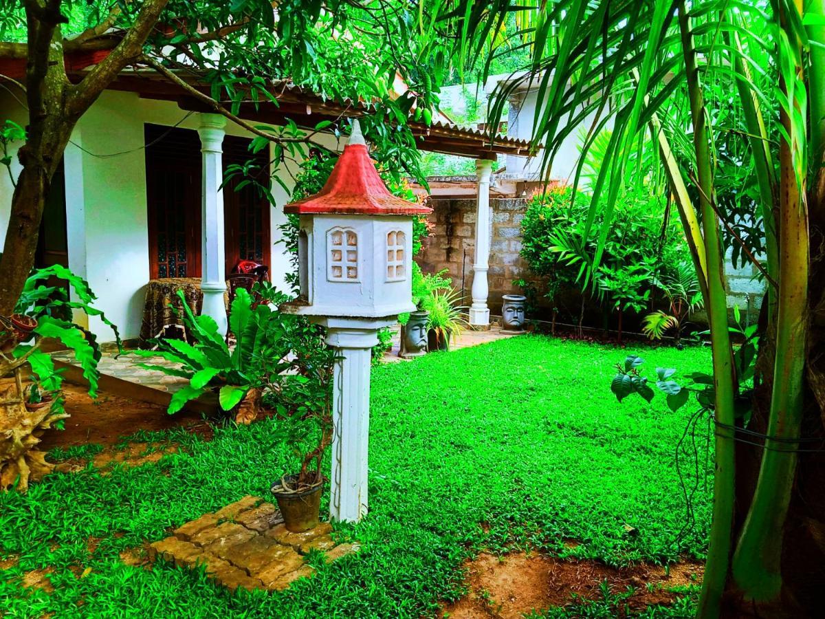 קטרגמה Lake Front Yala Safari מראה חיצוני תמונה